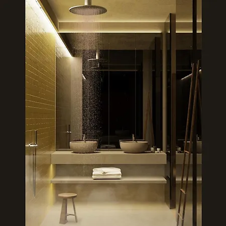 Elda Yellow Palace, In Center * Tirana