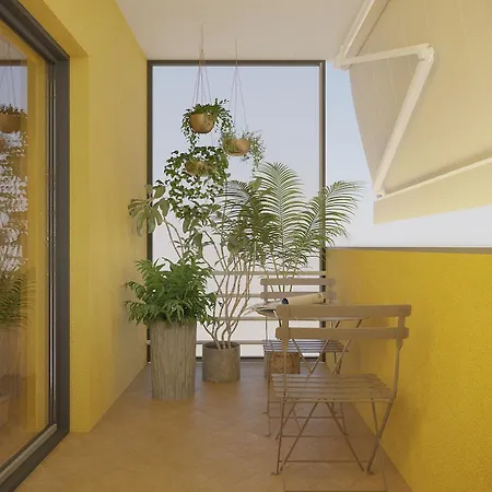 Elda Yellow Palace, In Center Tirana